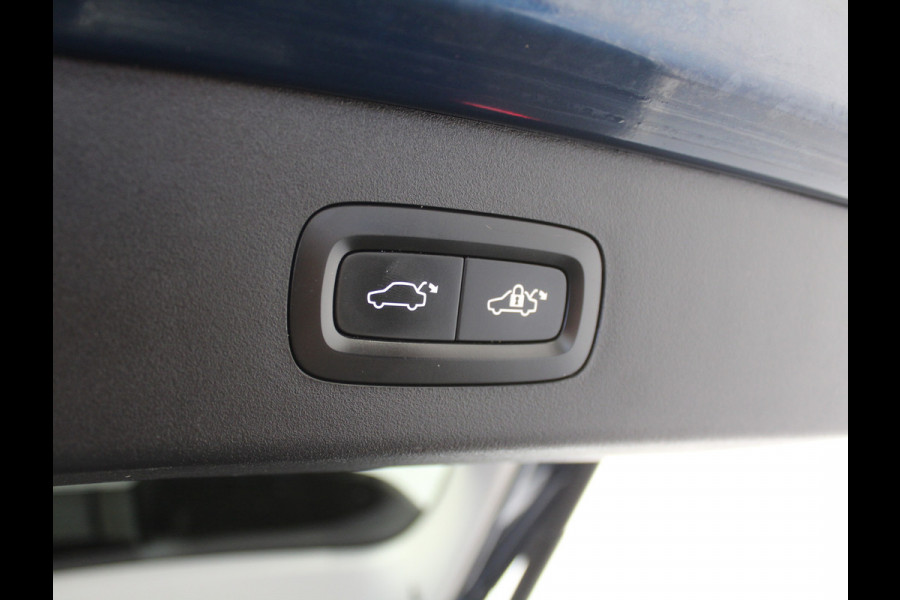 Lynk & Co 01 1.5 CARPLAY | CLIMATE | STOELVERW | 360CAMERA | PANODAK | WIFI | LED | DAB | NAVI | ELECSTOEL+MEM | ELECAKLEP | ADAPCRUISE