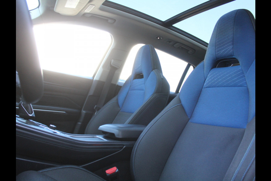 Lynk & Co 01 1.5 CARPLAY | CLIMATE | STOELVERW | 360CAMERA | PANODAK | WIFI | LED | DAB | NAVI | ELECSTOEL+MEM | ELECAKLEP | ADAPCRUISE