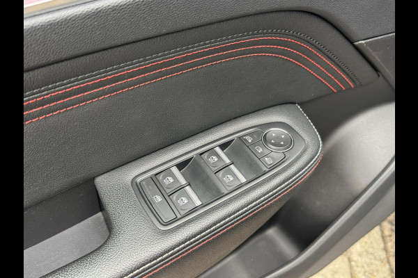 Renault Arkana 1.6 E-Tech Hybrid 145 R.S. Line Leder Stoel Stuurverwarming 360 Camera Navi Carplay