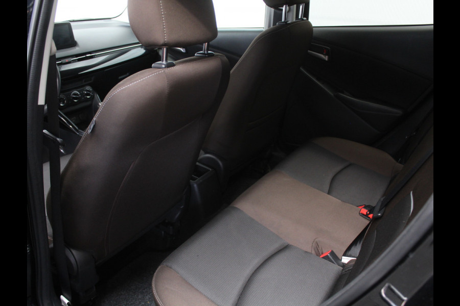 Mazda 2 1.5 Skyactiv-G Style Selected AIRCO | LMV16 | LED | CAMERA | CARPLAY | CRUISE | DAB