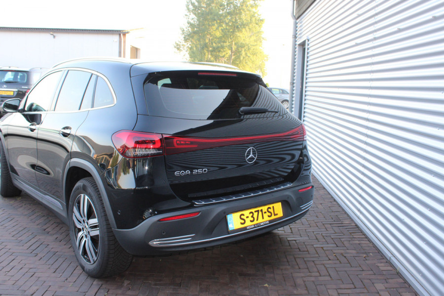 Mercedes-Benz EQA 250 Luxury Line 67 kWh