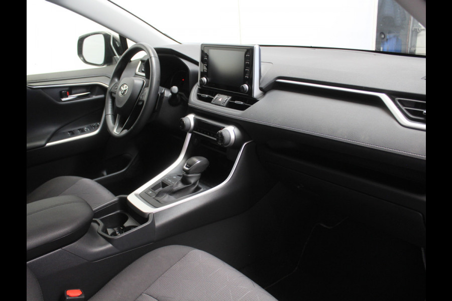 Toyota RAV4 2.5 Hybrid Dynamic CLIMATE | ADAPCRUISE | NAVI | CARPLAY | DAB | LED | CAMERA | ELECAKLEP | LMV18