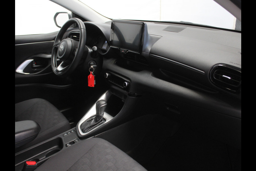 Toyota Yaris 1.5 Hybrid 115 Comfort CLIMATE | CAMERA | ADAPCRUISE | CARPLAY | DAB | LED