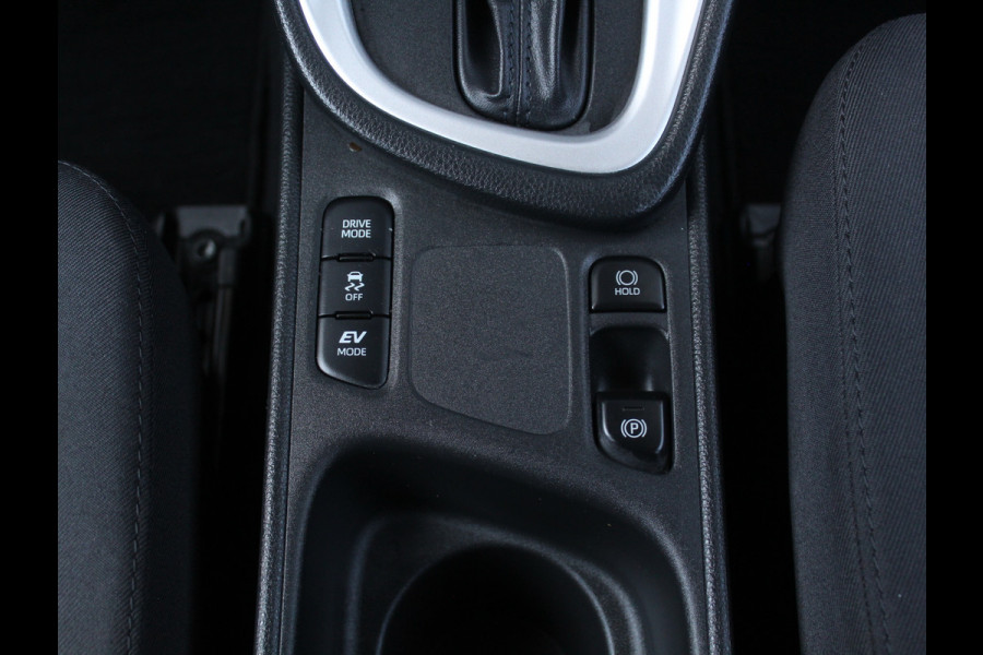 Toyota Yaris 1.5 Hybrid 115 Comfort CLIMATE | CAMERA | ADAPCRUISE | CARPLAY | DAB | LED