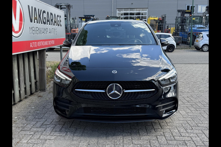 Mercedes-Benz B-Klasse 250 e AMG Line 18''/Dodehoek/Camera/Navigatie/Sfeerverlichting/PDC/Stoelverwarming