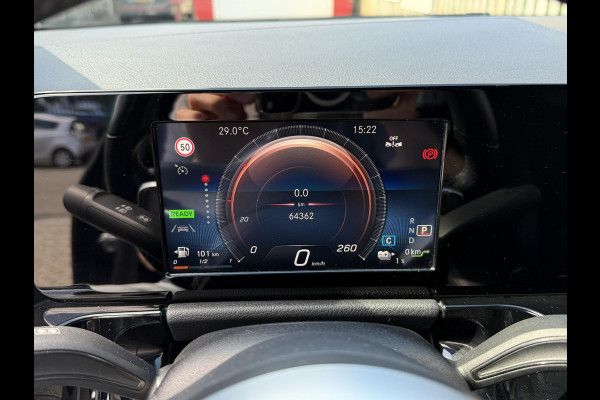 Mercedes-Benz B-Klasse 250 e AMG Line 18''/Dodehoek/Camera/Navigatie/Sfeerverlichting/PDC/Stoelverwarming