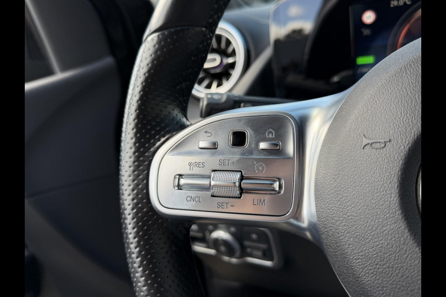 Mercedes-Benz B-Klasse 250 e AMG Line 18''/Dodehoek/Camera/Navigatie/Sfeerverlichting/PDC/Stoelverwarming