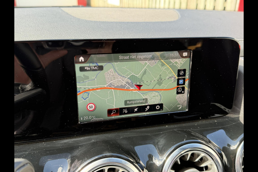 Mercedes-Benz B-Klasse 250 e AMG Line 18''/Dodehoek/Camera/Navigatie/Sfeerverlichting/PDC/Stoelverwarming