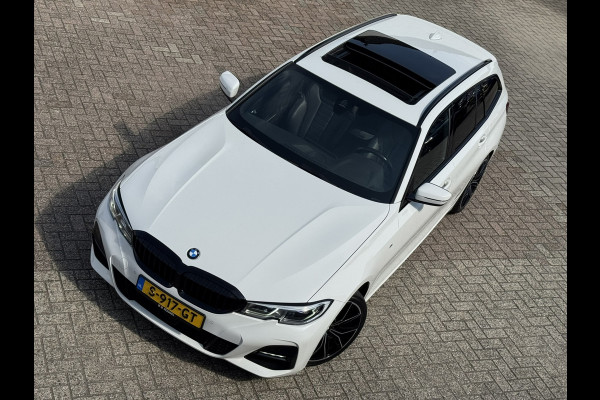 BMW 3 Serie Touring 320i High Exec. M-Sport individual Sfeer Leder Camera Carplay Trekhaak Led