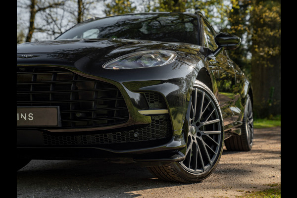 Aston Martin DBX 707 4.0 V8 | Veel carbon! | Alcantara interieur | NL-auto | Premium audio