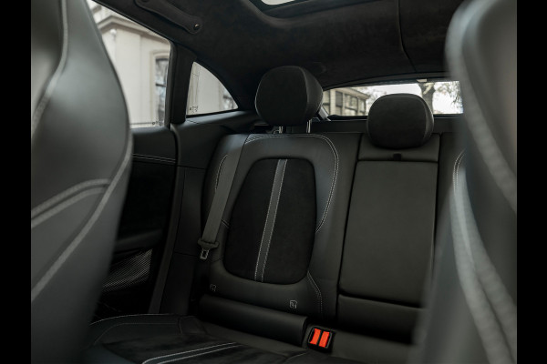Aston Martin DBX 707 4.0 V8 | Veel carbon! | Alcantara interieur | NL-auto | Premium audio