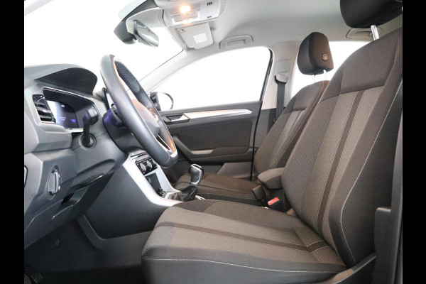 Volkswagen T-Roc 1.5 TSI Life Edition | Private lease vanaf €590 |150 pk Automaat (DSG) | Verlengde garantie | Navigatie via App | Parkeersensoren (Park assist) | Achteruitrijcamera | Full LED koplampen | Keyless |