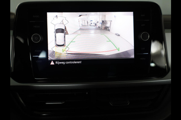 Volkswagen T-Roc 1.5 TSI Life Edition | Private lease vanaf €590 |150 pk Automaat (DSG) | Verlengde garantie | Navigatie via App | Parkeersensoren (Park assist) | Achteruitrijcamera | Full LED koplampen | Keyless |