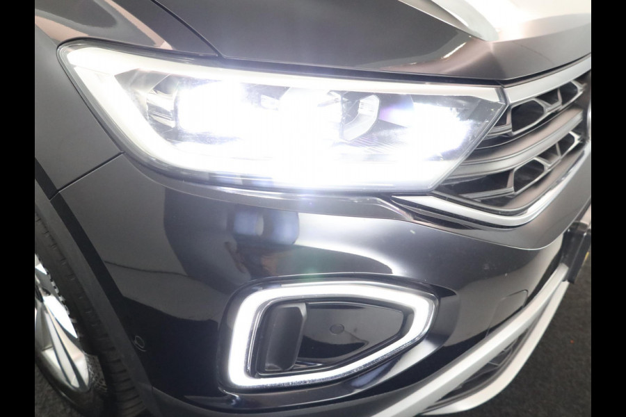 Volkswagen T-Roc 1.5 TSI Life Edition | Private lease vanaf €590 |150 pk Automaat (DSG) | Verlengde garantie | Navigatie via App | Parkeersensoren (Park assist) | Achteruitrijcamera | Full LED koplampen | Keyless |