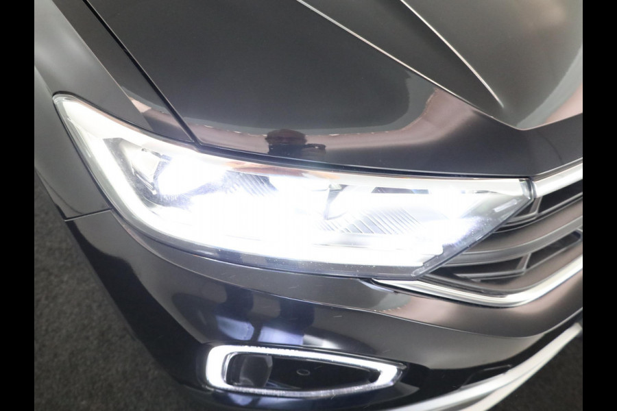 Volkswagen T-Roc 1.5 TSI Life Edition | Private lease vanaf €590 |150 pk Automaat (DSG) | Verlengde garantie | Navigatie via App | Parkeersensoren (Park assist) | Achteruitrijcamera | Full LED koplampen | Keyless |