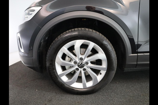Volkswagen T-Roc 1.5 TSI Life Edition | Private lease vanaf €590 |150 pk Automaat (DSG) | Verlengde garantie | Navigatie via App | Parkeersensoren (Park assist) | Achteruitrijcamera | Full LED koplampen | Keyless |