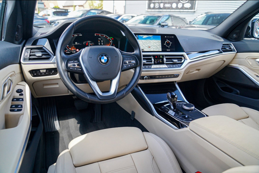 BMW 3-serie 320i High Executive Edition | LED | Luxe Leder | Stoelverwarming | PDC | Cruise control |