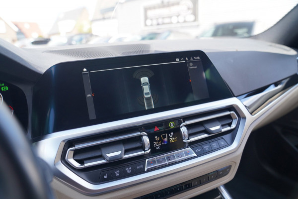 BMW 3-serie 320i High Executive Edition | LED | Luxe Leder | Stoelverwarming | PDC | Cruise control |