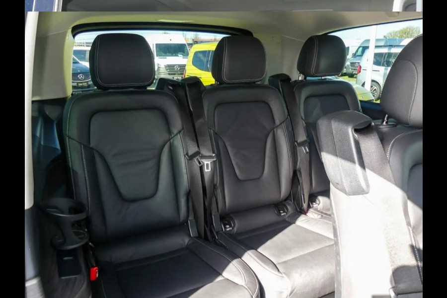 Mercedes-Benz V-Klasse 300d L3 240PK JB-EDITION EXTRA LANG INCL. BTW EN BPM / ELEK- SCHUIFDEUREN / NIGHT EDITION / 8-PERSOONS