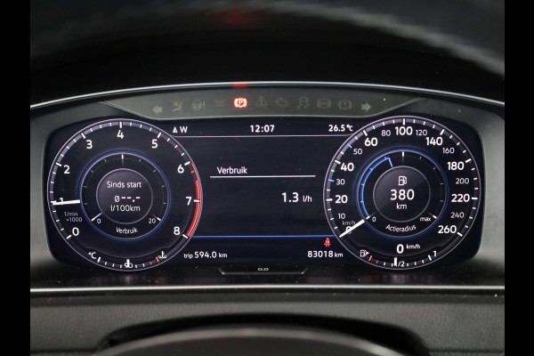 Volkswagen Golf Variant 1.0 TSI Highline 115PK | Panoramadak | Digitaal dashboard | Navigatie | Stoelverwarming