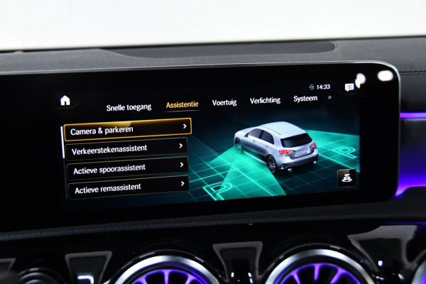 Mercedes-Benz A-Klasse AMG 35 4MATIC Edition 1, Schaalstoel, Pano, Burmester, Fulloptions