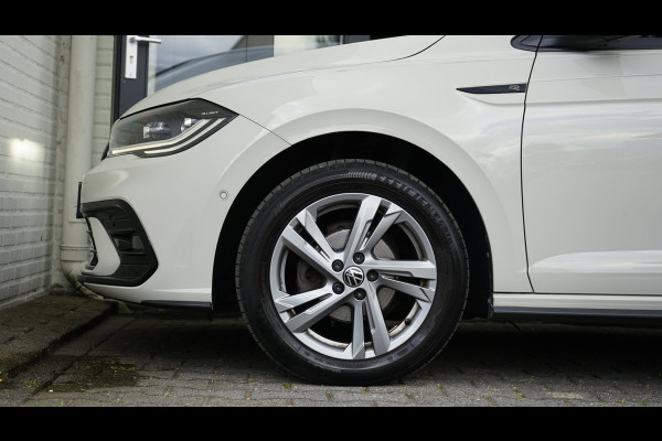 Volkswagen Polo 1.0 TSI R-Line AUTOMAAT |CAMERA|CARPLAY|CLIMA|DAB|IQ LIGHT|NAVIGATIE|VIRTUEEL|STOELVERWARMING