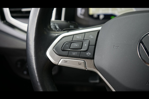 Volkswagen Polo 1.0 TSI R-Line AUTOMAAT |CAMERA|CARPLAY|CLIMA|DAB|IQ LIGHT|NAVIGATIE|VIRTUEEL|STOELVERWARMING