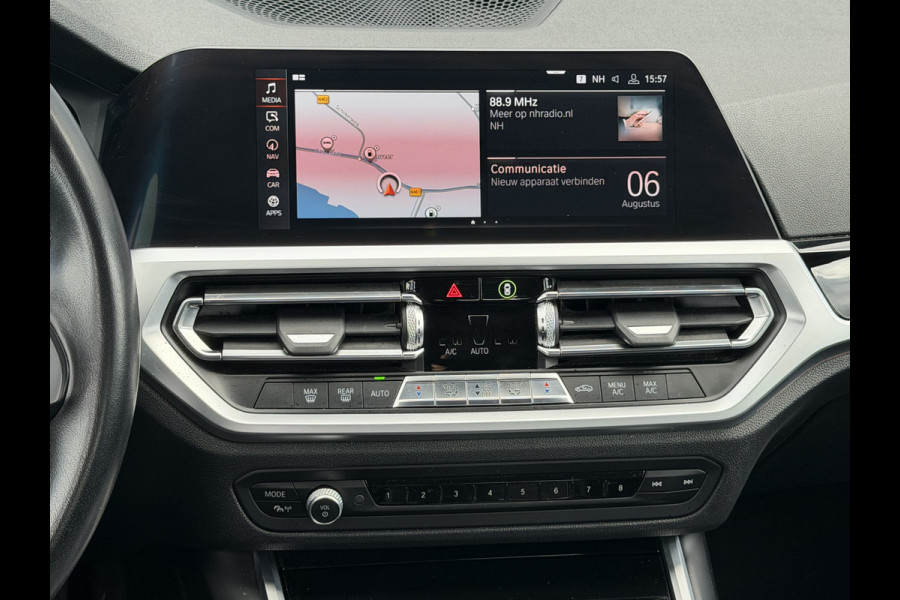 BMW 3-serie 320i Executive Edition 184 PK | Automaat | Navi | Stoelverwarming | Climate | Trekhaak
