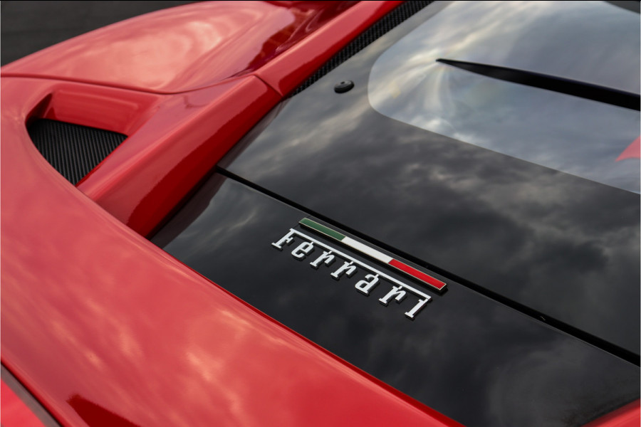 Ferrari F8 Tributo 3.9 V8 HELE BTW **Drivers Display/Carbon Bucket/Full PPF/Novitec**