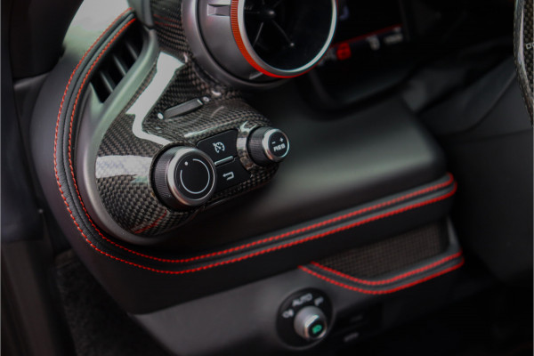 Ferrari F8 Tributo 3.9 V8 HELE BTW **Drivers Display/Carbon Bucket/Full PPF/Novitec**