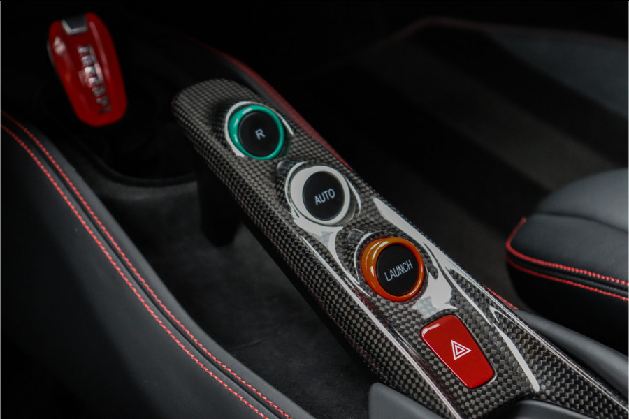 Ferrari F8 Tributo 3.9 V8 HELE BTW **Drivers Display/Carbon Bucket/Full PPF/Novitec**