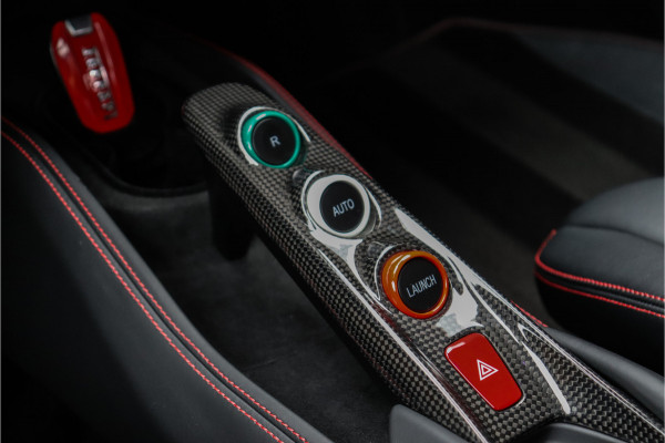 Ferrari F8 Tributo 3.9 V8 HELE BTW **Drivers Display/Carbon Bucket/Full PPF/Novitec**