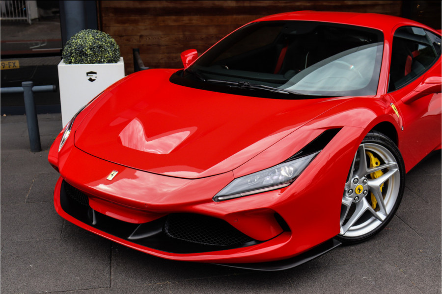 Ferrari F8 Tributo 3.9 V8 HELE BTW **Drivers Display/Carbon Bucket/Full PPF/Novitec**