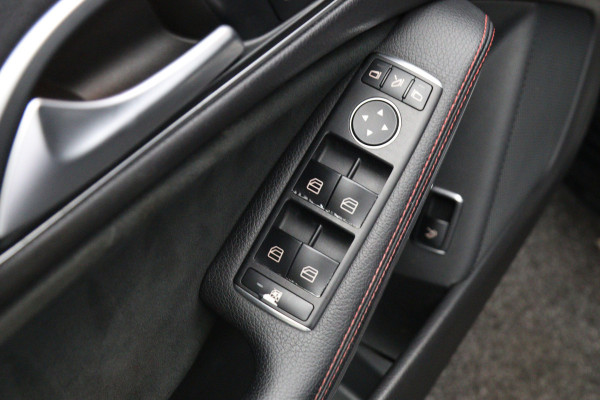 Mercedes-Benz CLA-Klasse 180 123 PK Automaat Ambition AMG-Line, Keyless, Navigatie