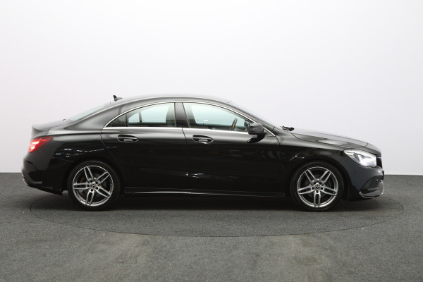 Mercedes-Benz CLA-Klasse 180 123 PK Automaat Ambition AMG-Line, Keyless, Navigatie