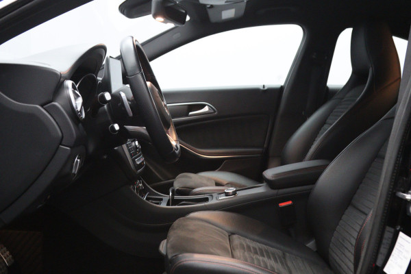 Mercedes-Benz CLA-Klasse 180 123 PK Automaat Ambition AMG-Line, Keyless, Navigatie