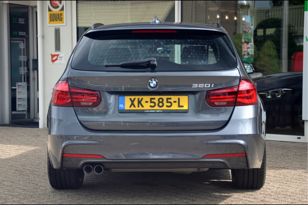 BMW 3 Serie Touring 320i M-Sport Edition | Camera | 19 Inch | 67.000 km!