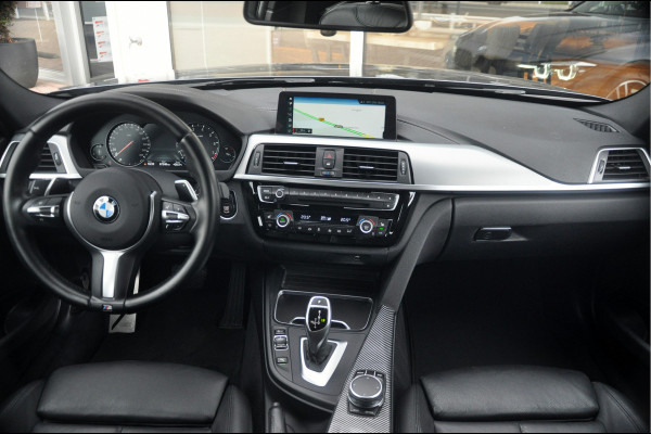 BMW 3 Serie Touring 320i M-Sport Edition | Camera | 19 Inch | 67.000 km!