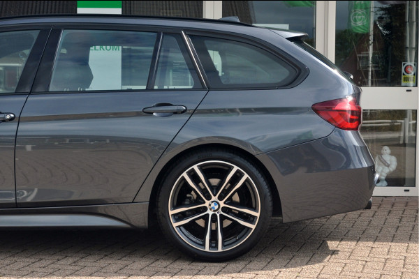 BMW 3 Serie Touring 320i M-Sport Edition | Camera | 19 Inch | 67.000 km!