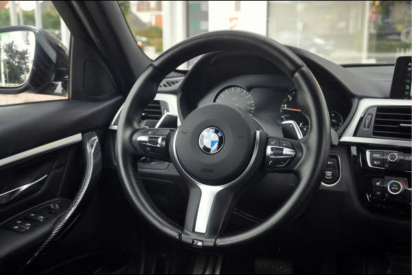 BMW 3 Serie Touring 320i M-Sport Edition | Camera | 19 Inch | 67.000 km!
