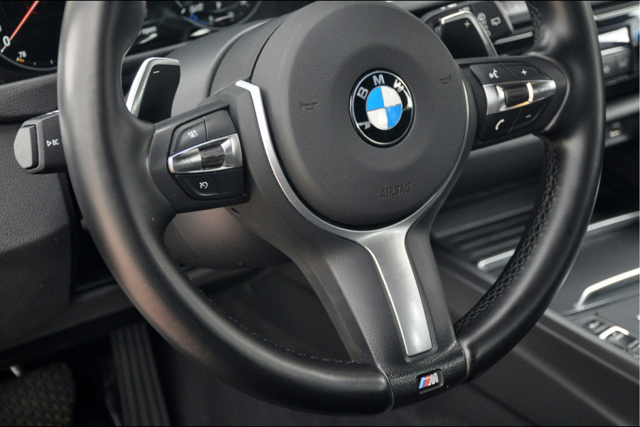 BMW 3 Serie Touring 320i M-Sport Edition | Camera | 19 Inch | 67.000 km!