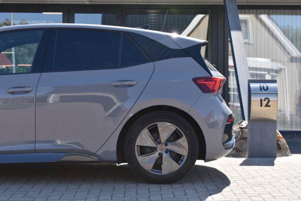 CUPRA Born Business One 62 kWh SOH 93.2% | STOELVERWARMING | CAMERA | NAP | APPLE CARPLAY | ANDROID AUTO