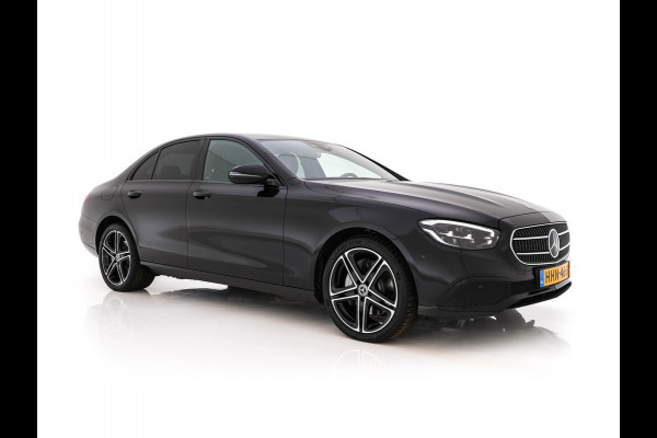 Mercedes-Benz E-Klasse 300 de Exclusive Line (Plug-in) {SoH-96%} (INCL.BTW) Aut. *LEATHER-FABRIC | FULL-LED | AMBIENTLIGHT | CAMERA | WIDESCREEN-DIGI-COCKPIT | NAVI-FULLMAP | HEATED-SPORTSEATS | PRIVACY-GLASS | SHIFTPADDLES | ECC | PDC | CRUISE | 19''ALU*
