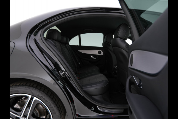 Mercedes-Benz E-Klasse 300 de Exclusive Line (Plug-in) {SoH-96%} (INCL.BTW) Aut. *LEATHER-FABRIC | FULL-LED | AMBIENTLIGHT | CAMERA | WIDESCREEN-DIGI-COCKPIT | NAVI-FULLMAP | HEATED-SPORTSEATS | PRIVACY-GLASS | SHIFTPADDLES | ECC | PDC | CRUISE | 19''ALU*