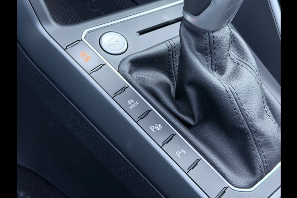 Volkswagen Taigo 1.5 TSI 3x R-Line Pano/Camera/AppleCarPlay