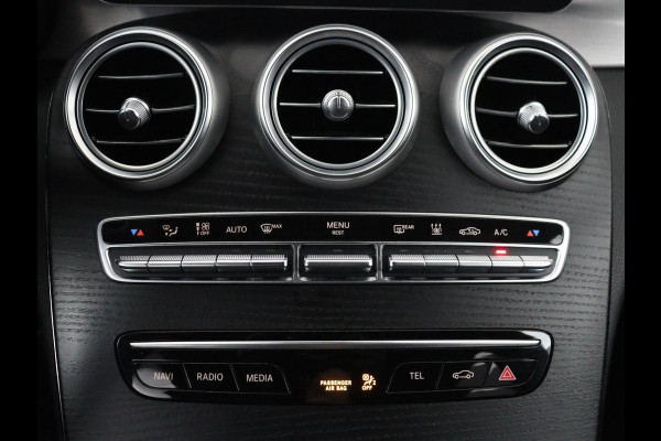 Mercedes-Benz C-Klasse Estate 300 e Business Solution AMG Limited | SOH 86,1% | Panoramadak | Trekhaak | 360 Camera | Stoelverwarming | Cruise control | Navigatie | Climate control | Bluetooth | DAB+ | Carplay | Sfeerverlichting |