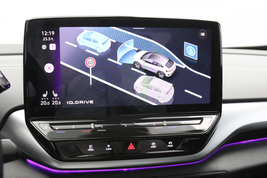 Volkswagen ID.5 Pro 77 kWh 204 PK, SOH 96 %, Panoramadak, Trekhaak, Memory, Massage, Carplay, Winterpakket, 360 Camera