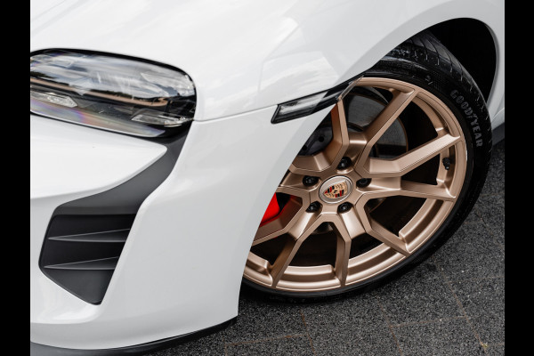 Porsche Taycan Sport Turismo GTS | PANORAMA | SPORT CHRONO | ALCANTARA | BTW
