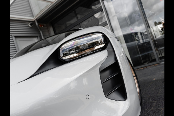 Porsche Taycan Sport Turismo GTS | PANORAMA | SPORT CHRONO | ALCANTARA | BTW