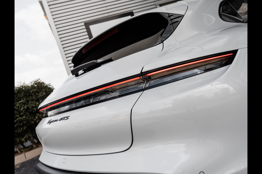 Porsche Taycan Sport Turismo GTS | PANORAMA | SPORT CHRONO | ALCANTARA | BTW